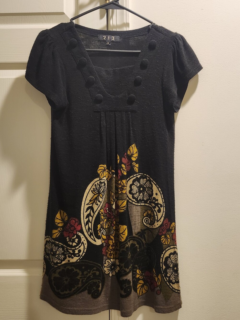 Y2K-era vintage short sleeve knit Black Wool dress 213 Industry Paisley Motif Sm